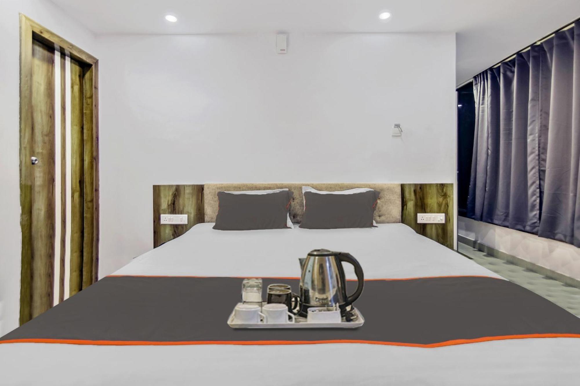 Hotel Capital O The Jumar à Silwai Extérieur photo